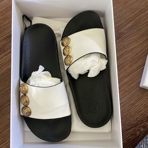 Balmain slides
